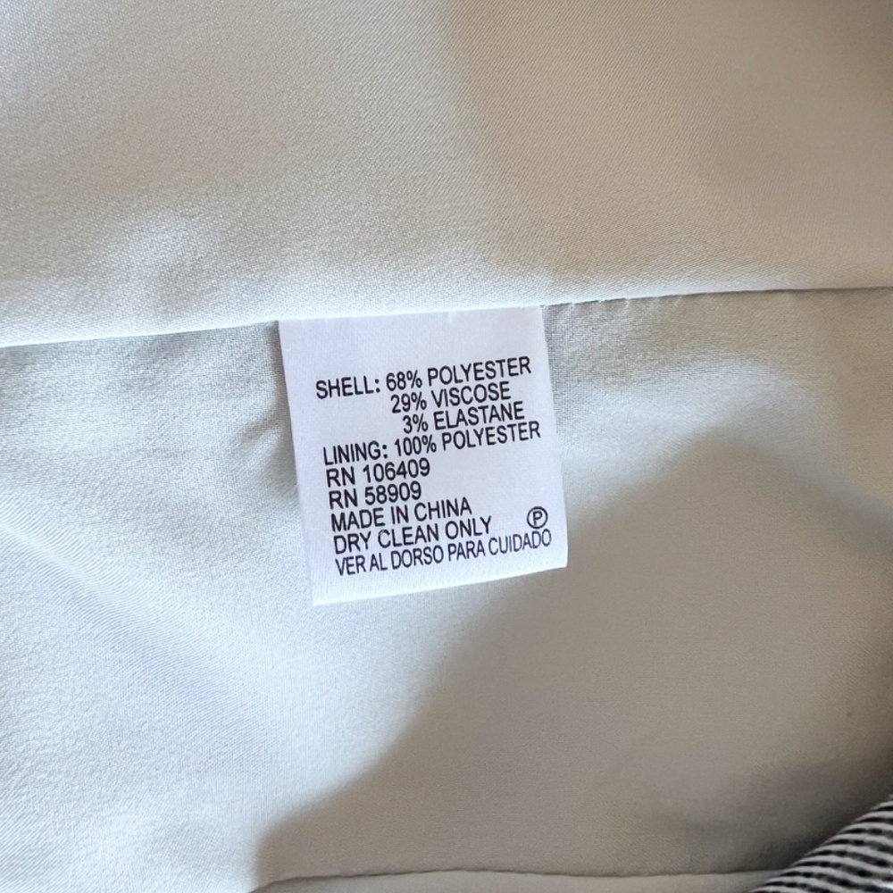 Antonio Melani Gray Single Button Fitted Blazer S… - image 10